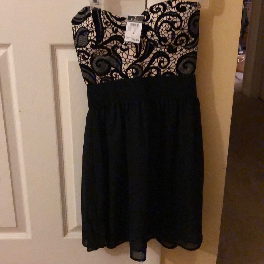 Rue 21 Medium dress